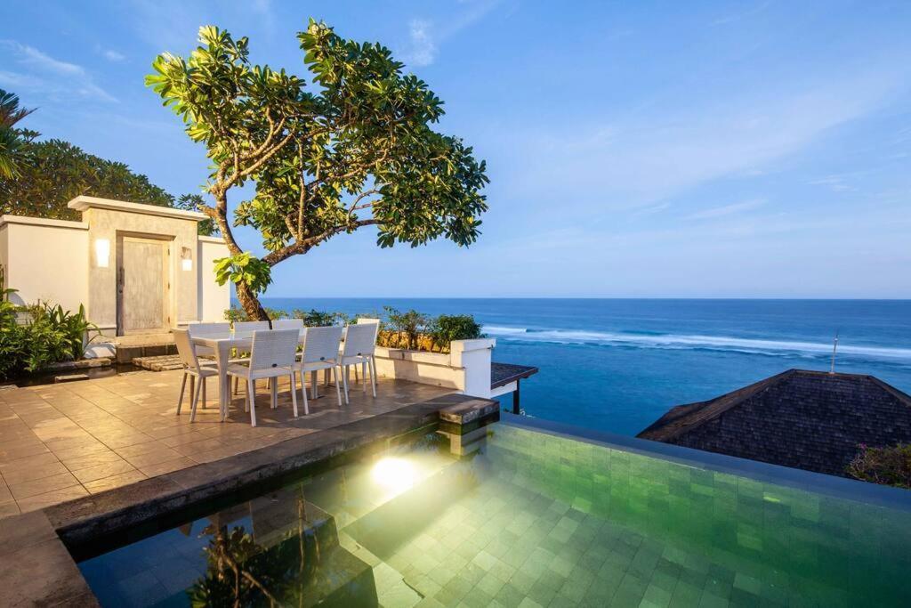 Nusa Dua Ocean View With Private Beach Exterior foto