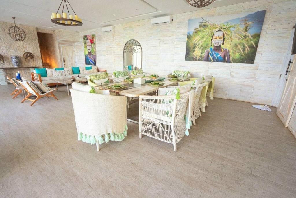 Nusa Dua Ocean View With Private Beach Exterior foto