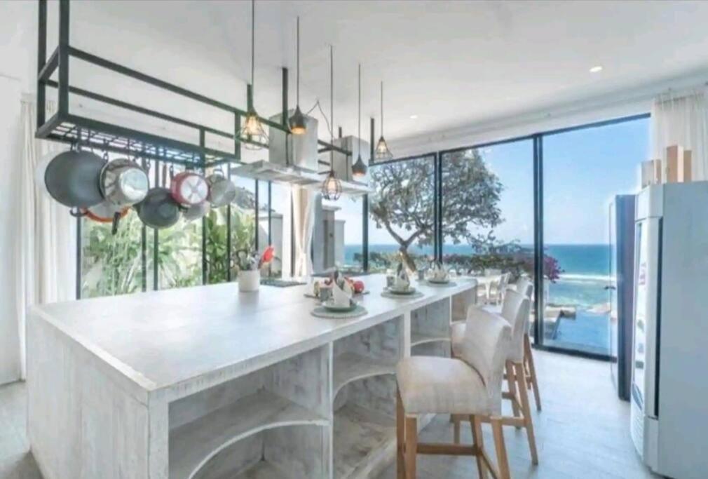 Nusa Dua Ocean View With Private Beach Exterior foto
